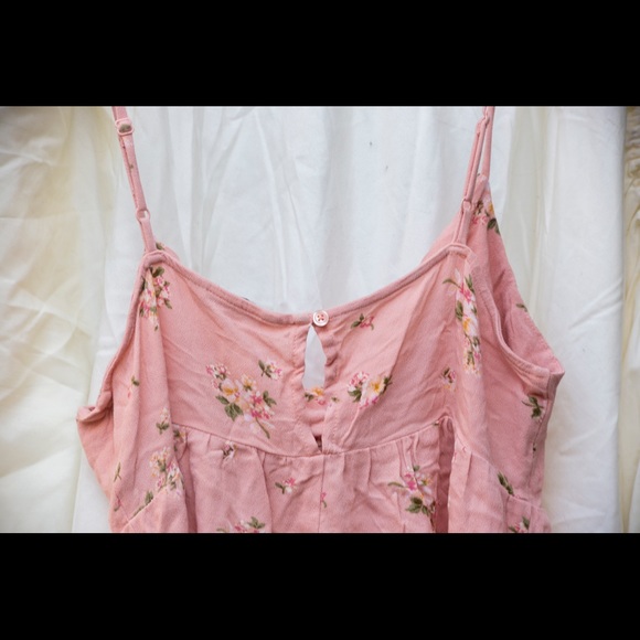 Pink Floral Tank top - Picture 4 of 4